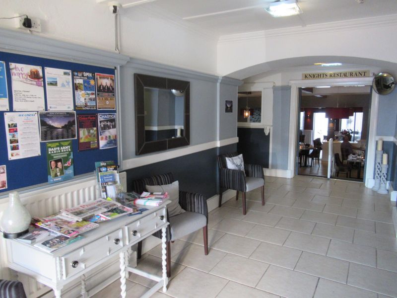 Crown Hotel, Newton Stewart. (Pub). Published on 31-05-2018 