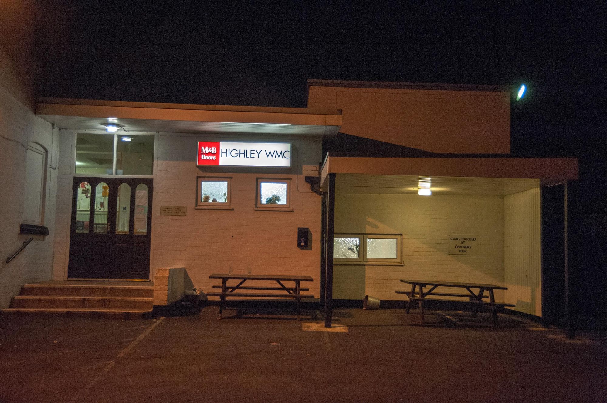 Club. (Pub, External, Key). Published on 07-11-2016