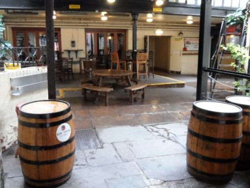 Courtyard area. Published on 29-06-2014 