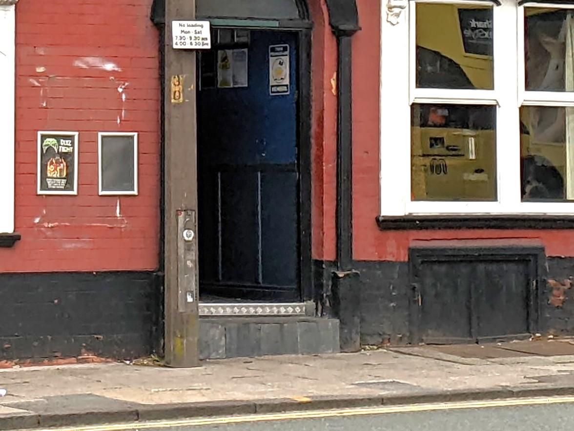 Mobility Access with very deep and small step at the entrance. Published on 25-01-2026