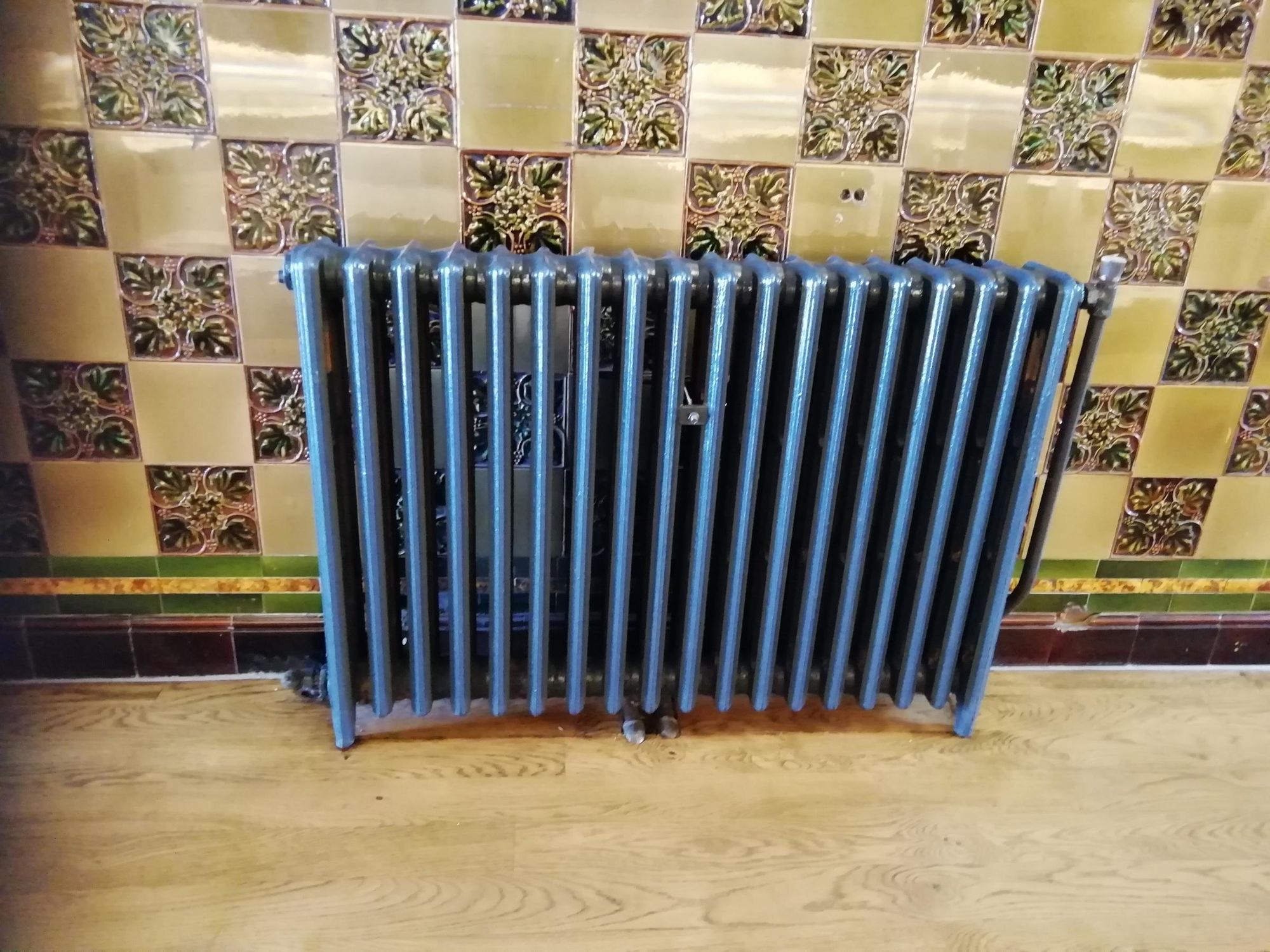 Tilework. Published on 04-08-2020