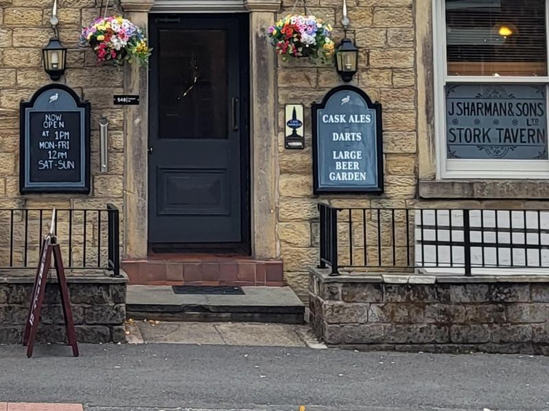 Mobility Access with two deep steps at entrance. (External). Published on 22-01-2026 