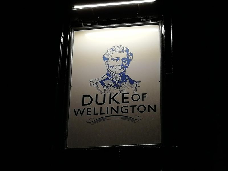 Pub Sign. (Sign). Published on 27-09-2019 