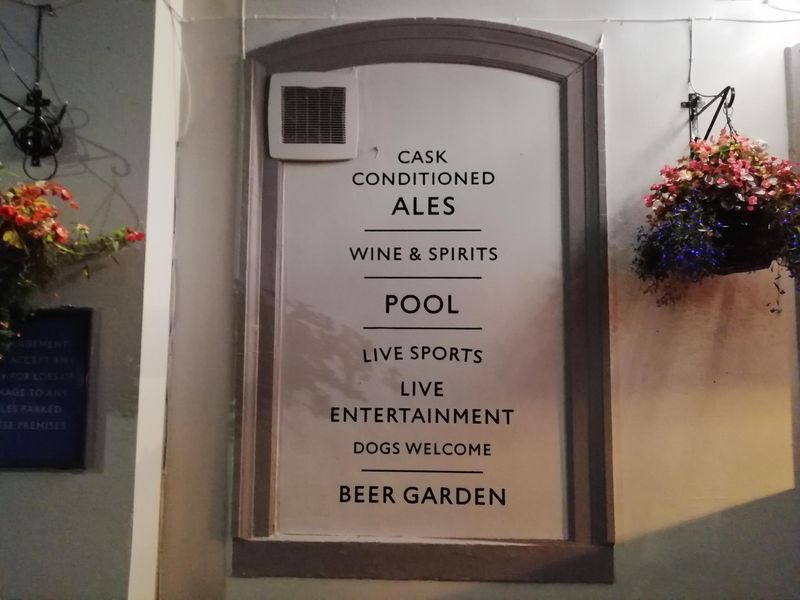 Pub Sign. (Sign). Published on 27-09-2019 