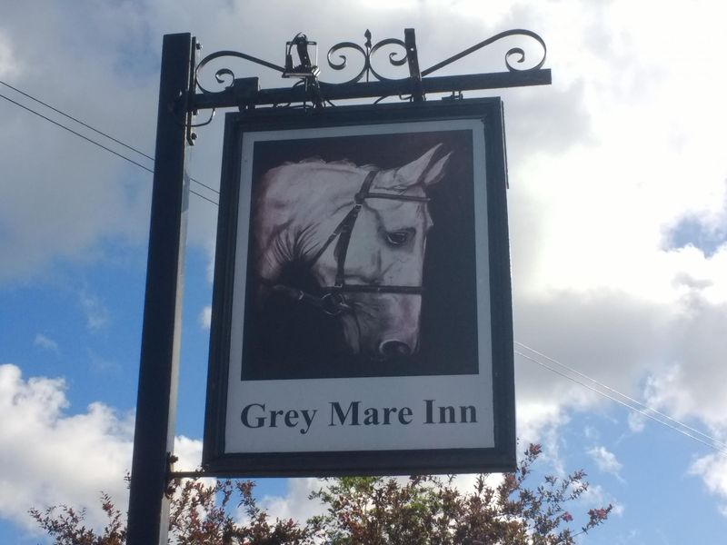 Pub Sign. (Sign). Published on 22-06-2018 
