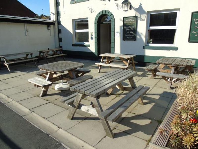 Patio Area. Published on 30-09-2015 