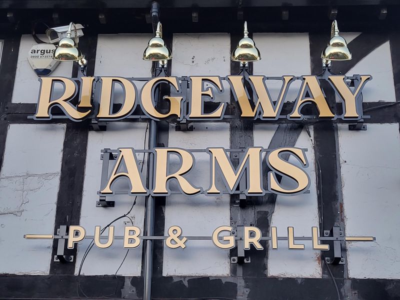 Pub Sign with new incorrect spelling. (Sign). Published on 08-01-2023 