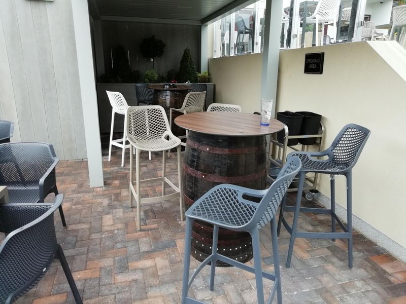 Patio Area. (Garden). Published on 12-10-2018 