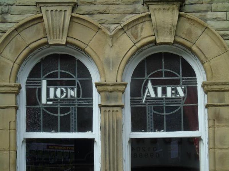 Matthew Brown Lion Ales Windows. Published on 07-08-2015