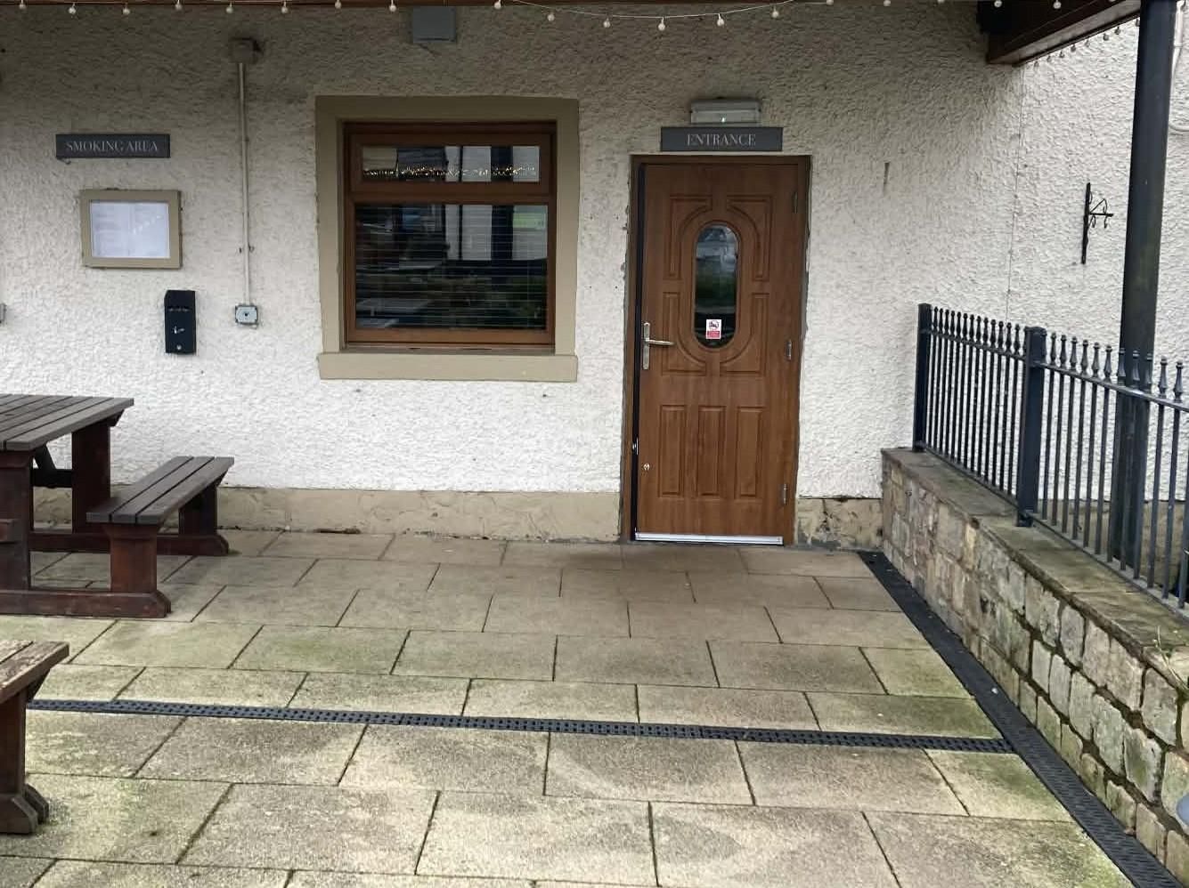 Mobility Level Access with at the entrance. (External). Published on 31-01-2026