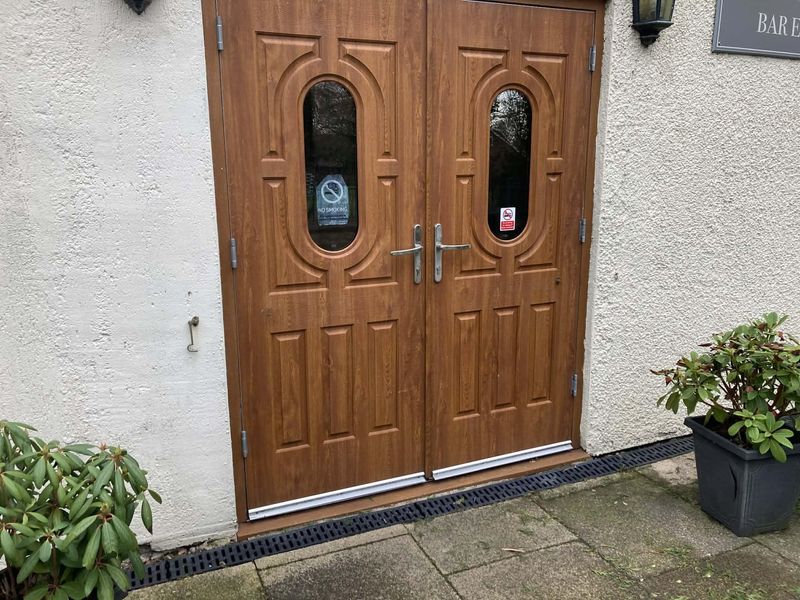 Mobility Access with double doors to restaurant entrance. (External). Published on 31-01-2026 