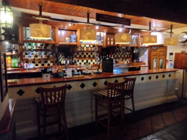 Bar area. Published on 06-10-2015