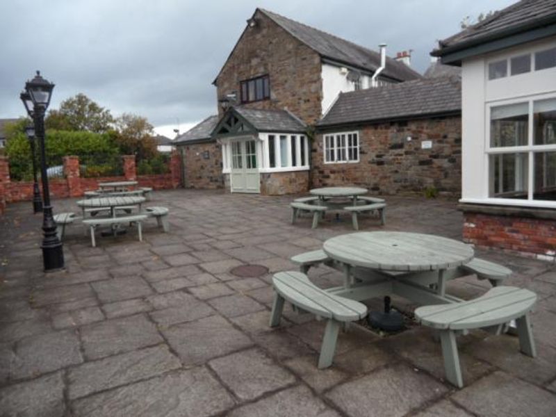 Patio Area. Published on 06-10-2015