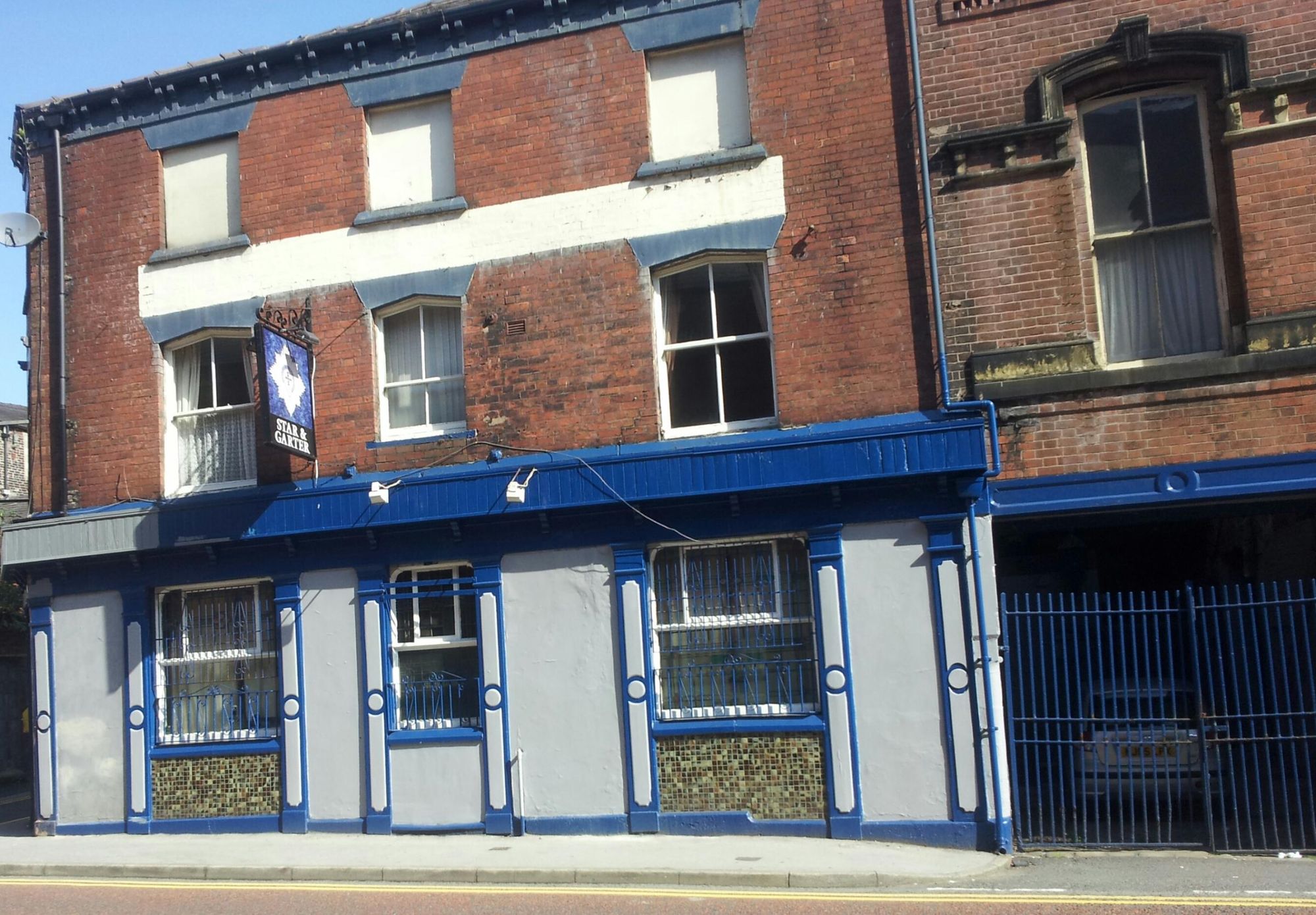 Front View July 2013. Published on 04-06-2024