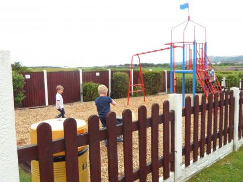 Play Area. (Garden). Published on 31-05-2015