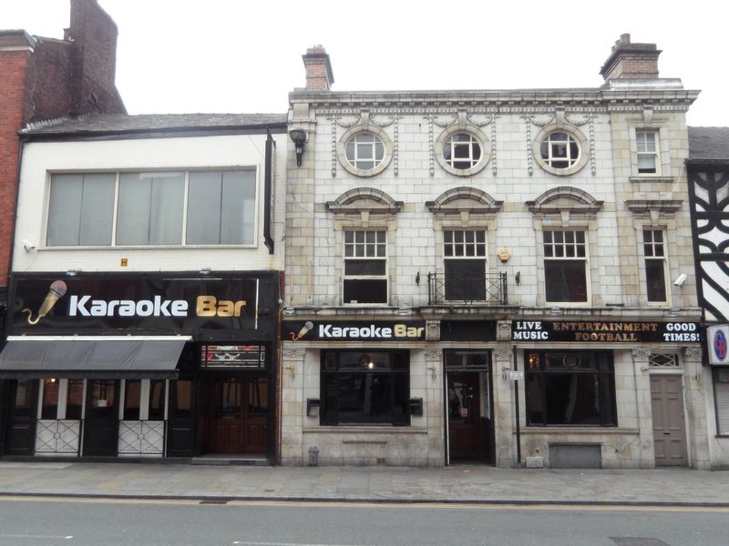 As Karaoke Bar in June 2015. Published on 05-05-2022