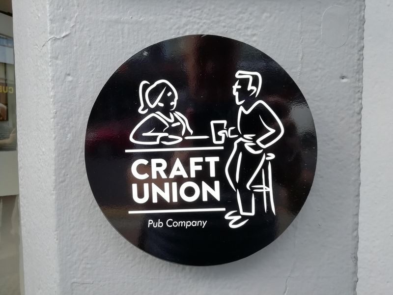 Pub Sign. (Sign). Published on 05-08-2019 