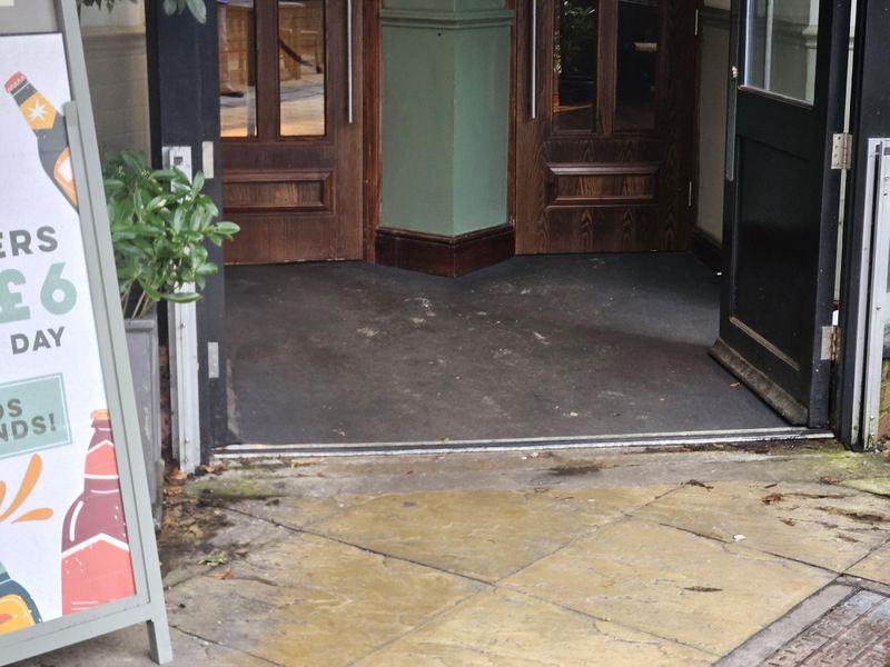 Mobility Level Access at the rear entrance (2). (External). Published on 06-03-2026 