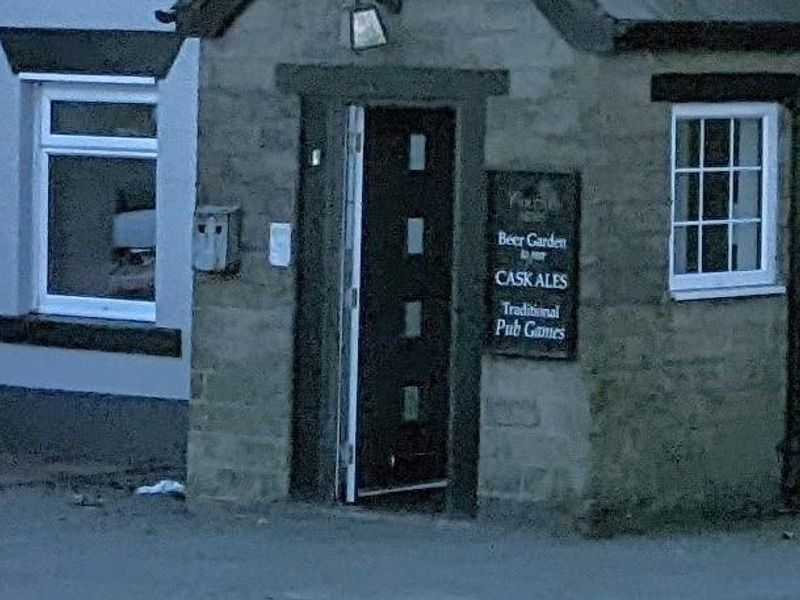 Mobility Access with small step at the entrance. (External). Published on 26-01-2026 