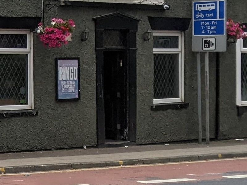 Mobility Access with deep step at the entrance. (External). Published on 26-01-2026 