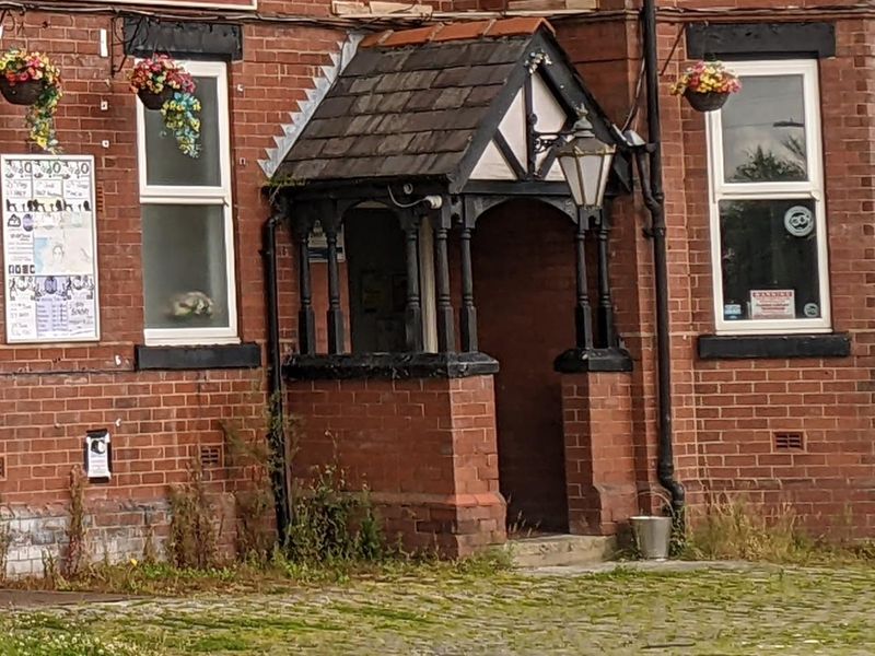 Mobility Access with deep step at the front entrance. (External). Published on 26-01-2026 