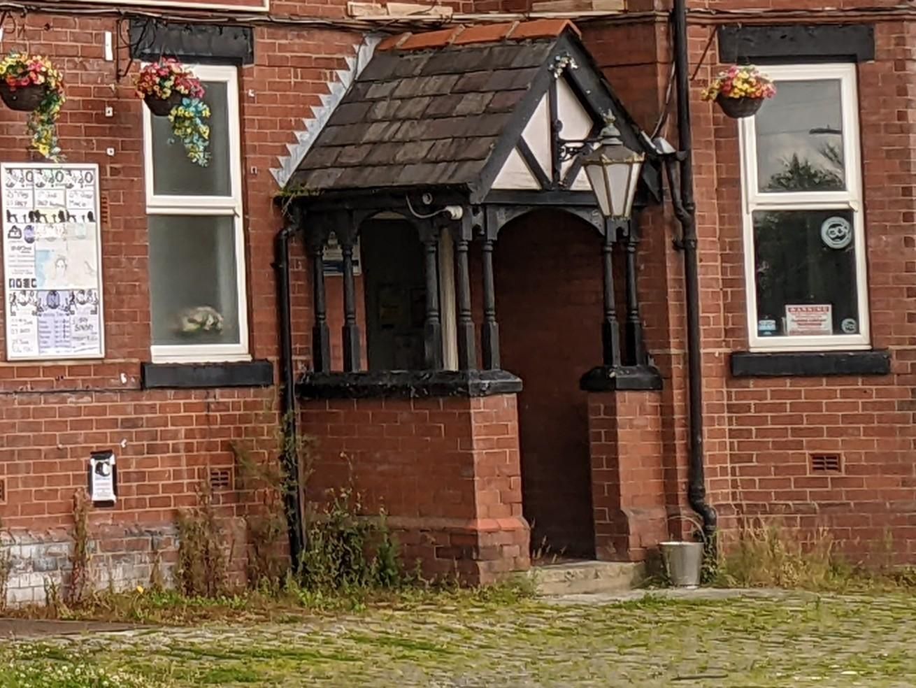 Mobility Access with deep step at the front entrance. (External). Published on 26-01-2026