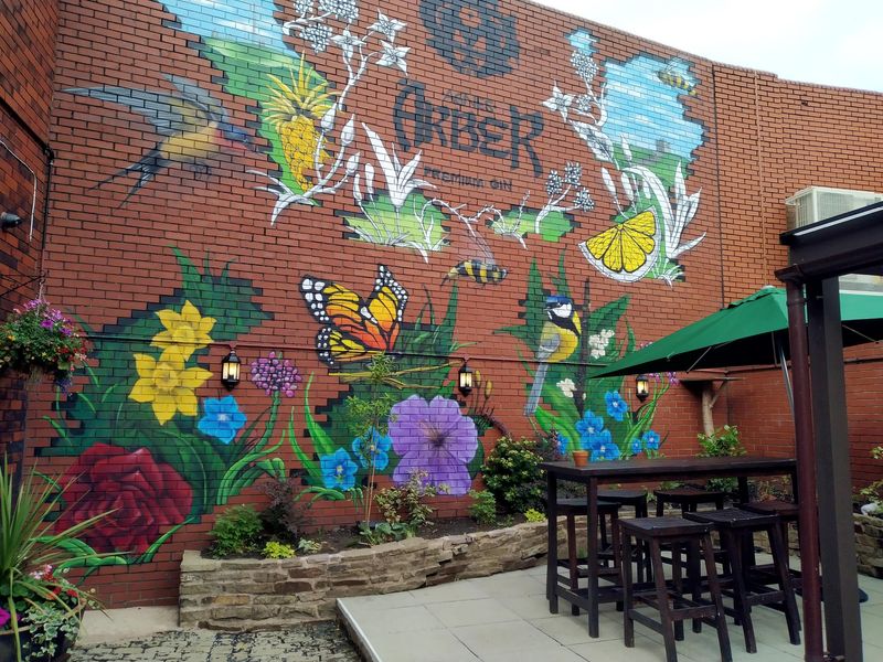 Outside Murals. (Garden). Published on 31-07-2021 
