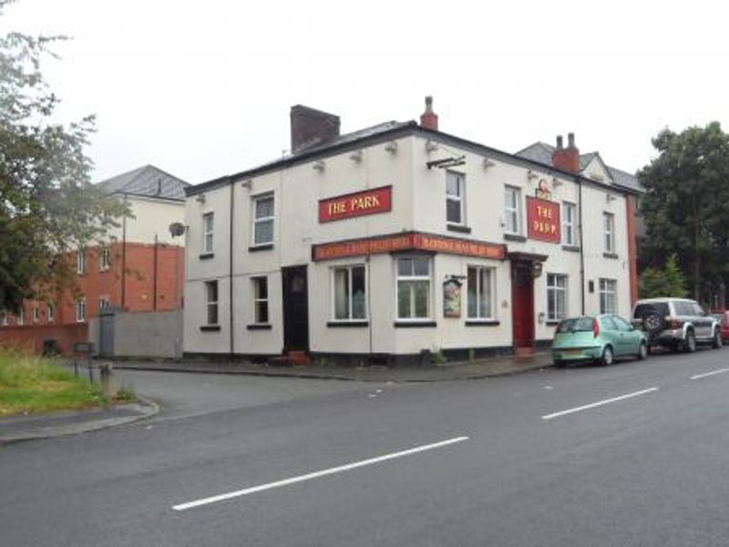 Side View. (Pub). Published on 29-06-2014