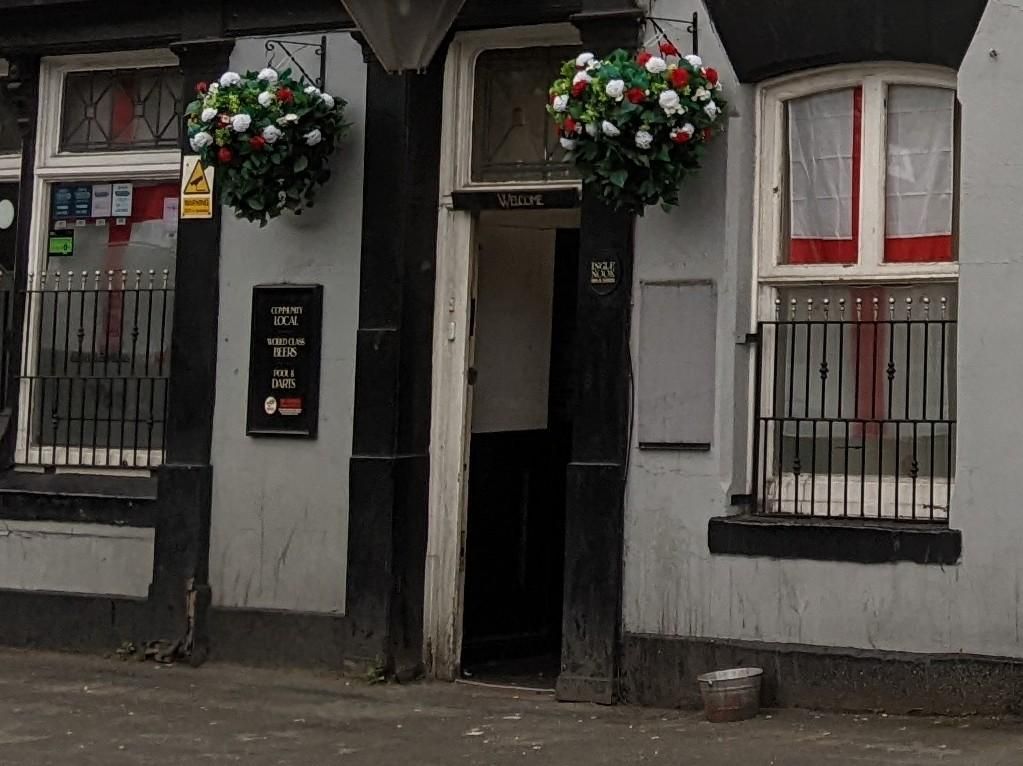 Mobility Level Access at the entrance. (External). Published on 26-01-2026