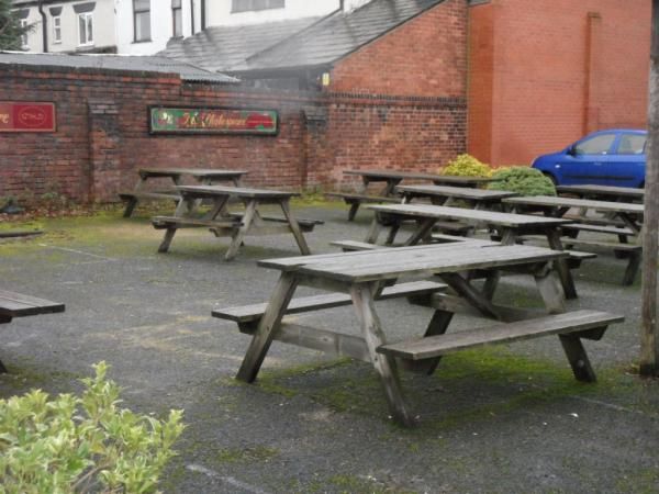 Patio Area. Published on 27-12-2015
