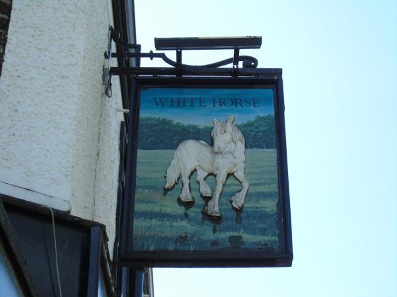 Pub Sign. (Sign). Published on 31-07-2015