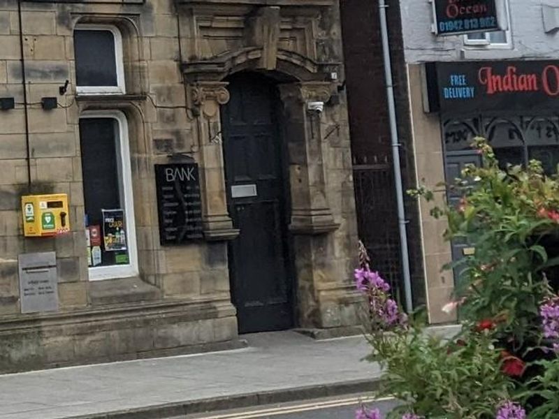 Mobility Level Access at the entrance with a slight slope. (External). Published on 27-01-2026 