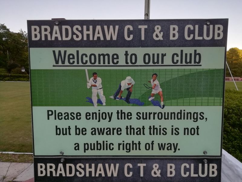 Pub Sign. (Sign). Published on 20-05-2019 