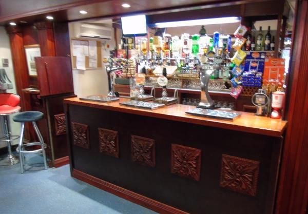 Bar area. Published on 03-10-2015
