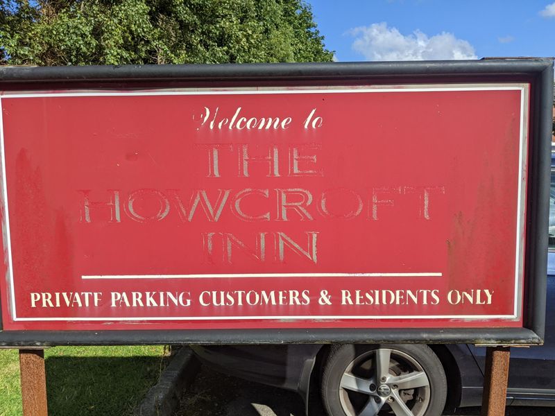 Pub sign still standing in 2024, 12 years after closing. Published on 30-08-2024 