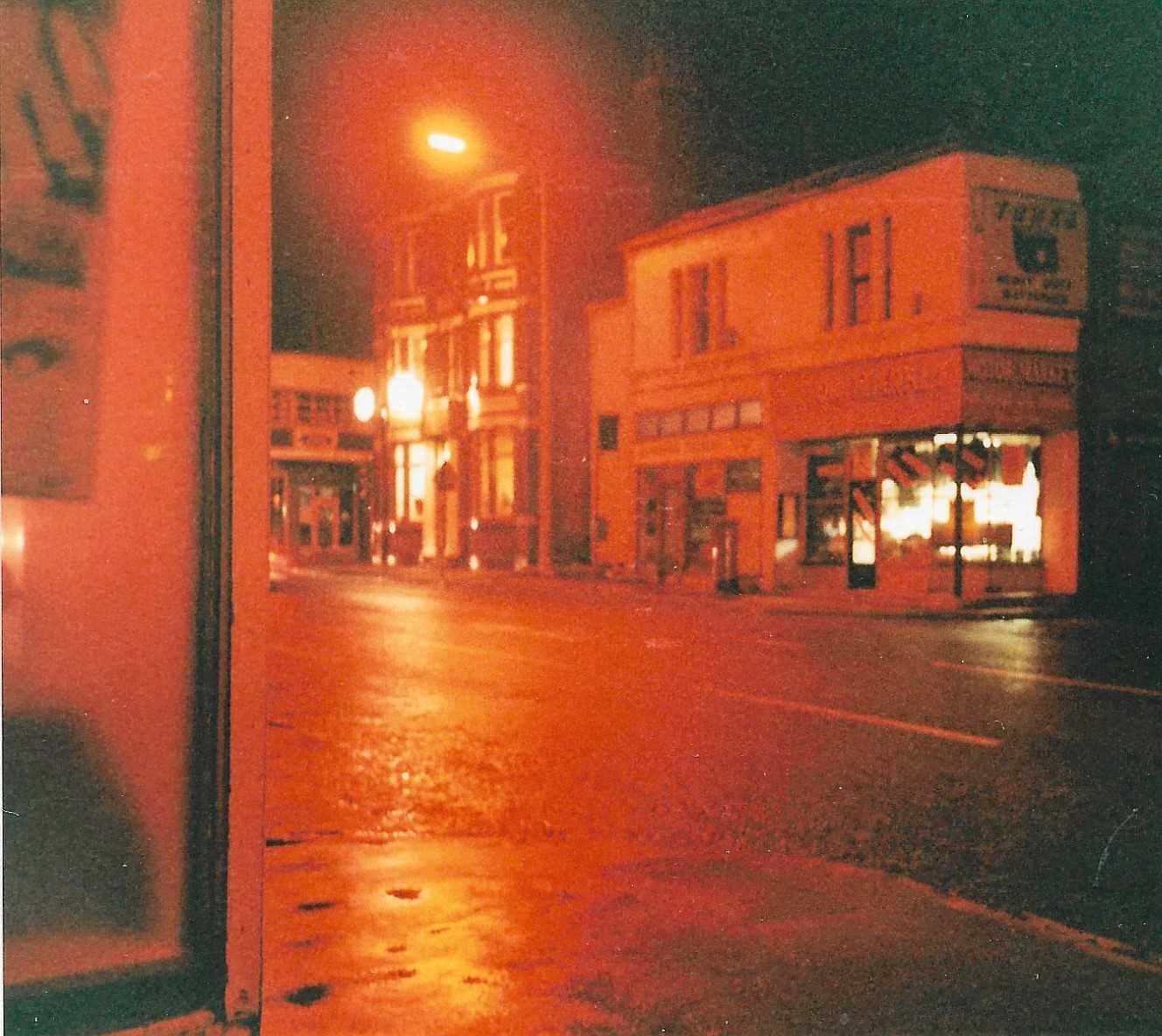 on a rainy night. Published on 08-05-2022
