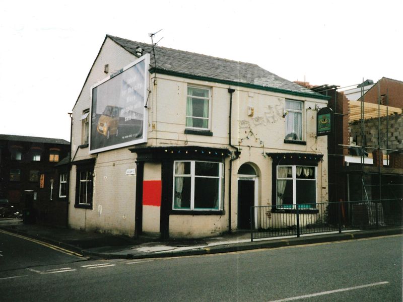 The forgotten by the brewery look. Published on 06-05-2022