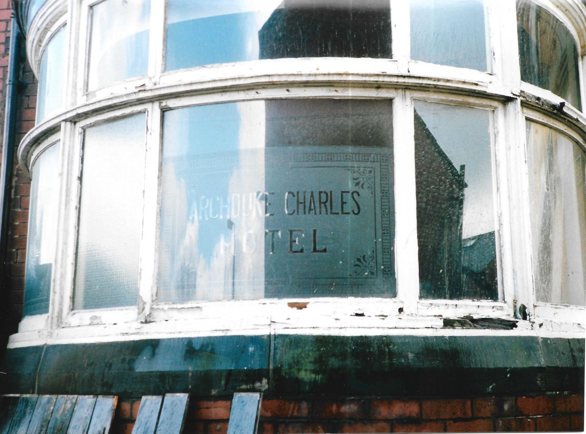 Archduke Charles window at the rear. Published on 06-05-2022