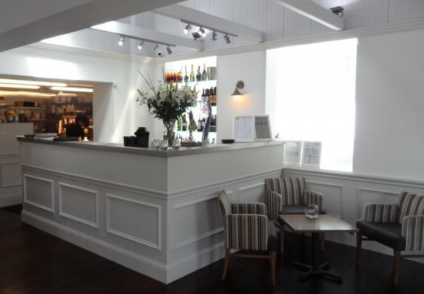 Bar Area. (Bar). Published on 24-06-2015