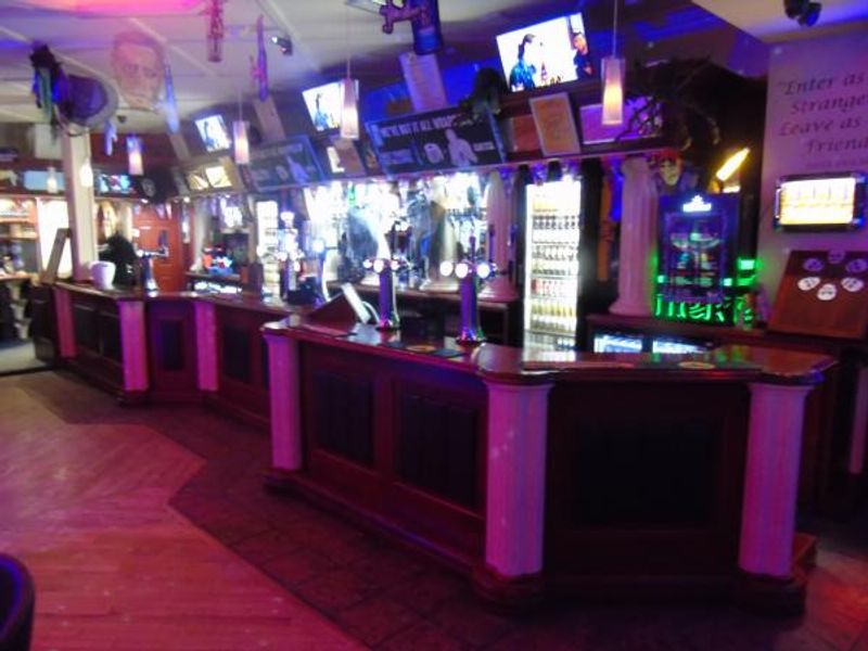 Bar area. (Bar). Published on 10-12-2015