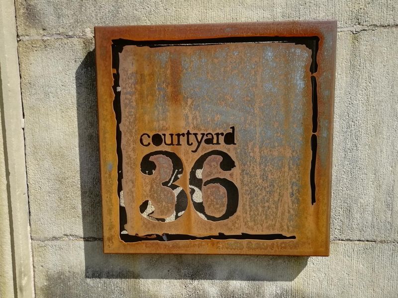 Pub Sign. (Sign). Published on 24-04-2019 