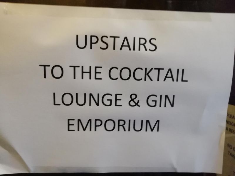 Pub Sign. (Sign). Published on 04-01-2019 