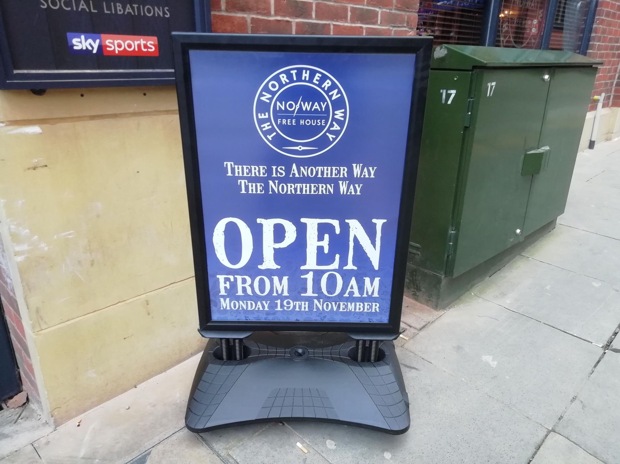 Pub Sign. (Sign). Published on 19-11-2018
