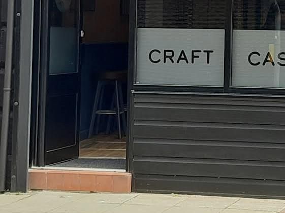 Mobility Access with deep step at the entrance. (External). Published on 24-01-2026