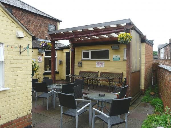 (Pub, External, Garden). Published on 25-06-2015
