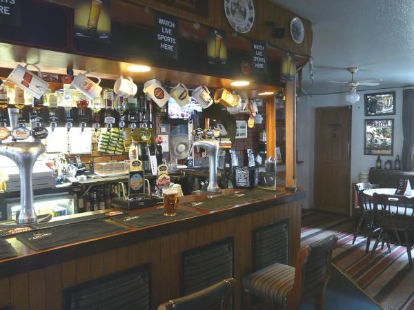 (Pub, Bar). Published on 25-06-2015