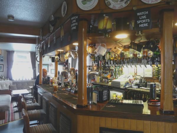 (Pub, Bar). Published on 25-06-2015