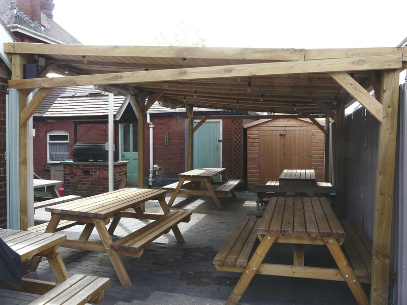 (Pub, External, Garden). Published on 16-05-2021 