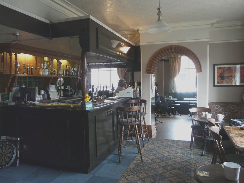 (Pub, Bar). Published on 16-05-2021 