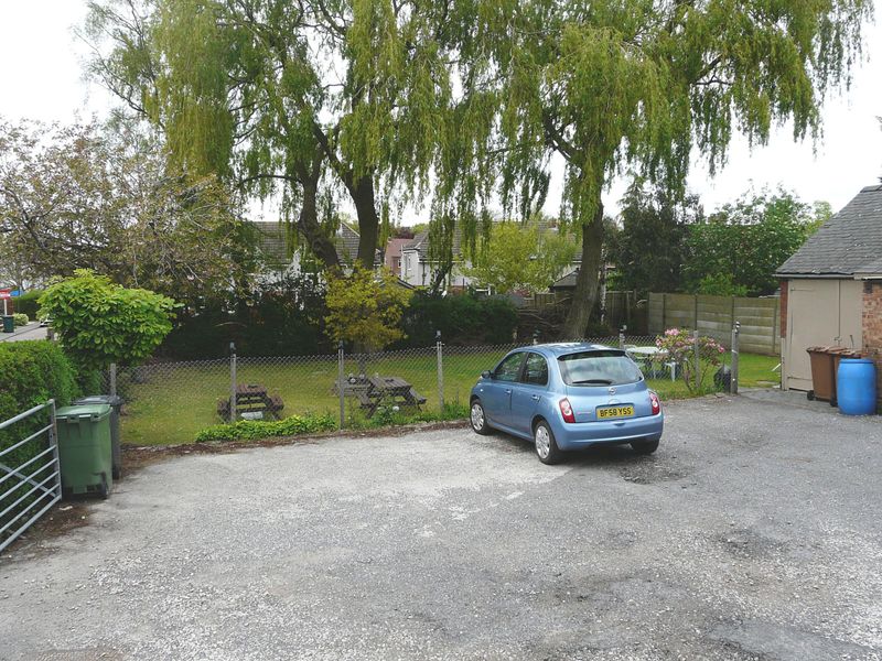 (Pub, External, Garden). Published on 16-05-2021
